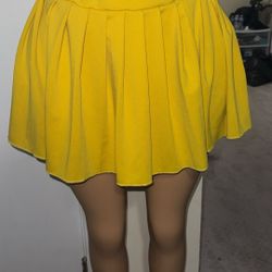 Baddies Yellow Short Shirt 