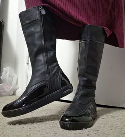 Cole Hann, Nike Air Women's Black Knee-High Leather boots 7½