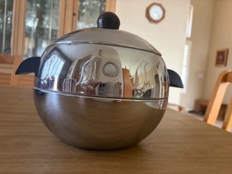 Vintage “West Bend” Penguin Hot/Cold Server