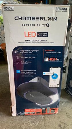Chamberlain Led /Battery Back-Up Smart Garage Door Opener