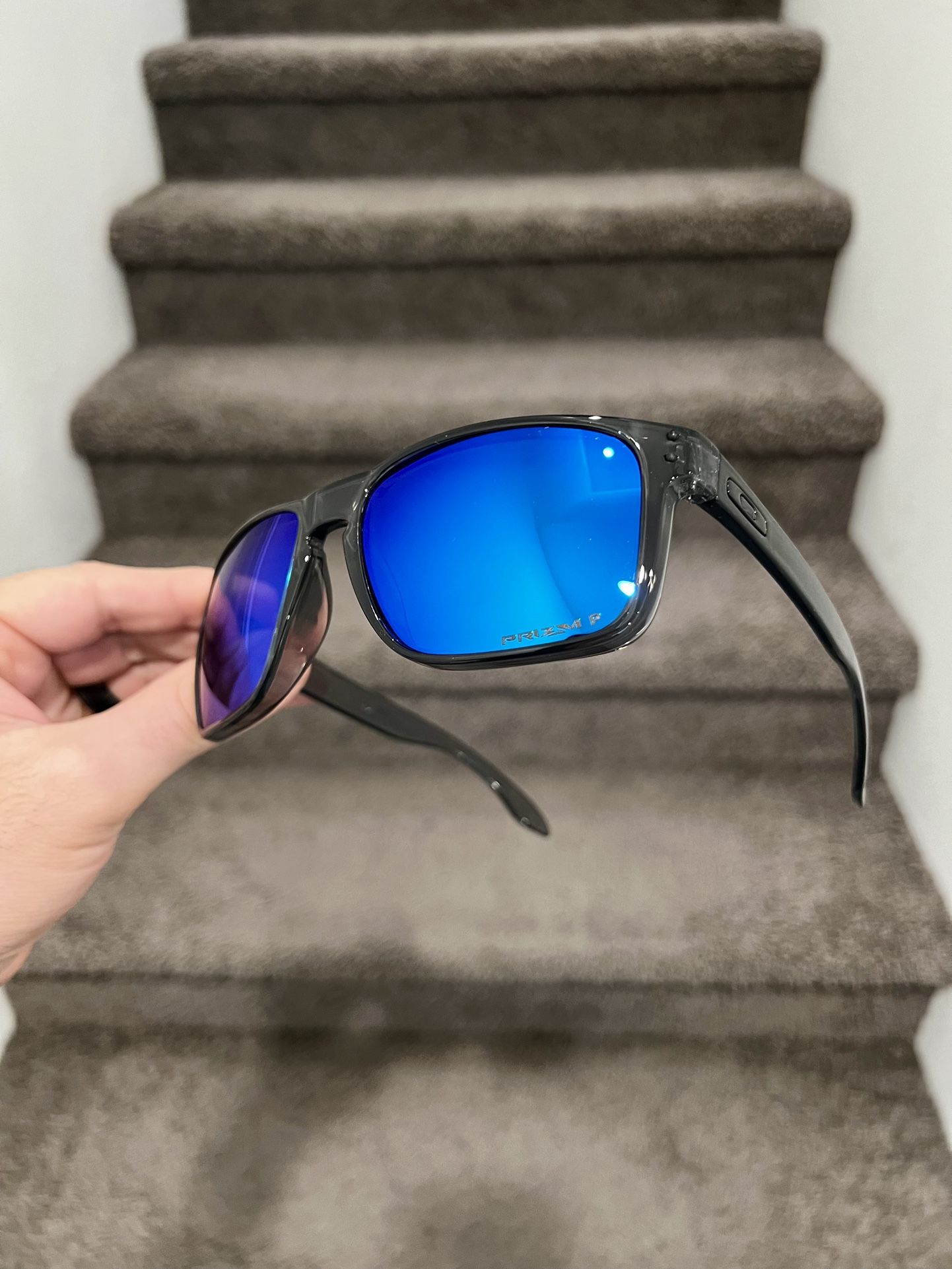 NEW Polarized Oakley Holbrook XL