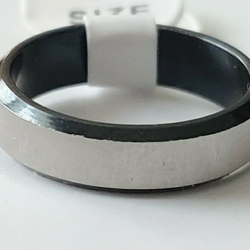Women's Stainless Steel Ring Size 4.5