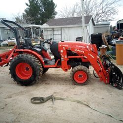 Kubota Tractor LX2620SU