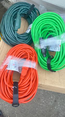 Extensión cord 100 ft. 16 Guage.