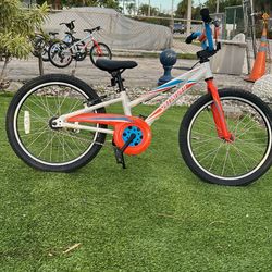 Specialized Hotrock 20. Aluminum 