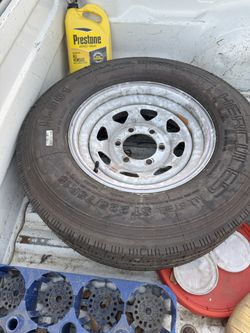 New Trailer Tire