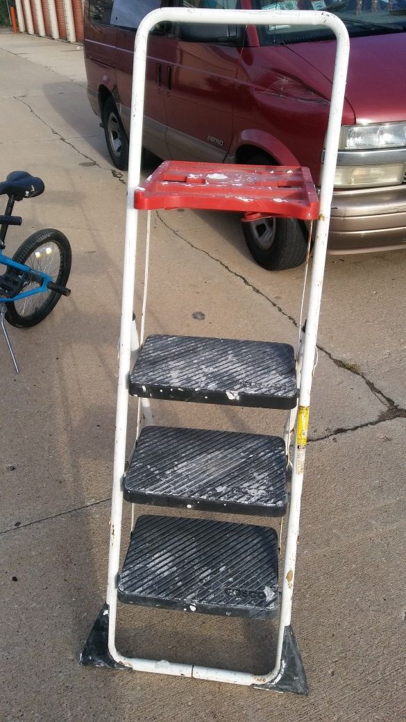 Step ladder