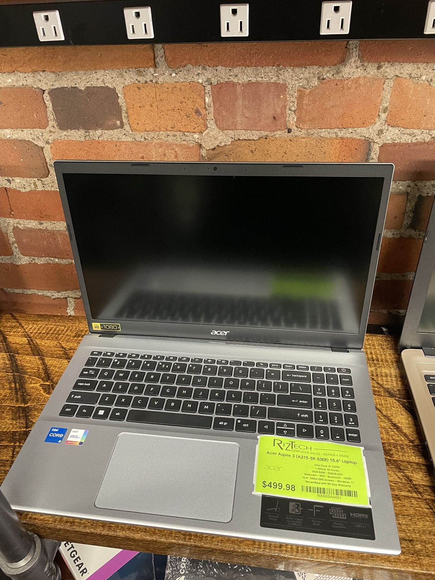 ACER Aspire 3 A315-59-53ER Laptop 10Cores 8GB RAM 256GB SSD W11 15.6” 1920x1080FHD Screen