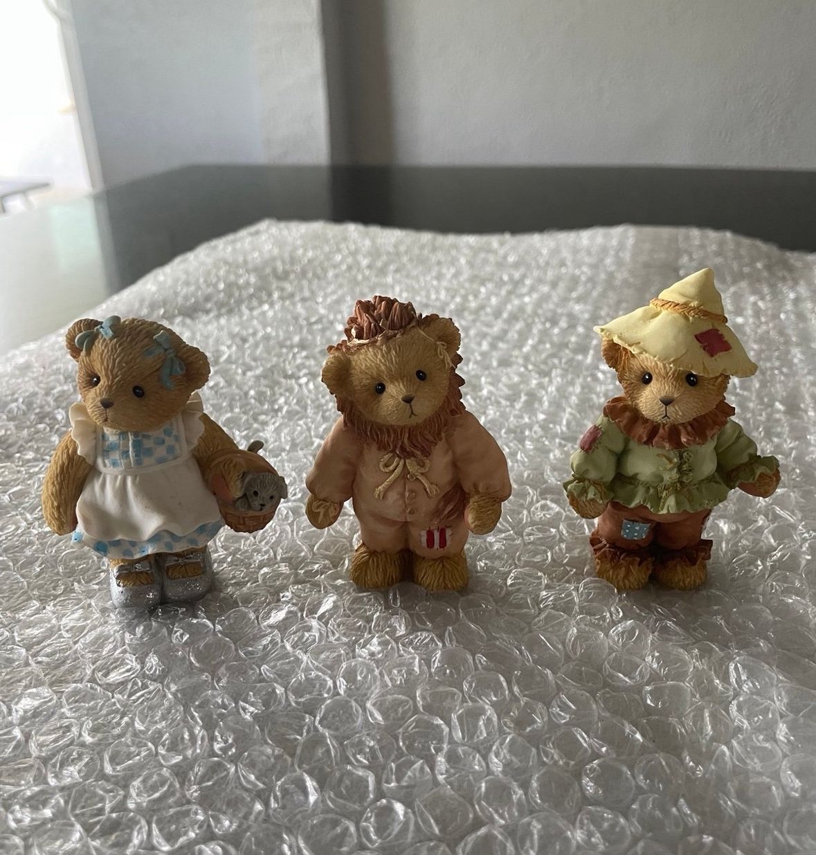 Cherished Teddies Wizard of Oz - 2005 Avon Exclusive Figurines
