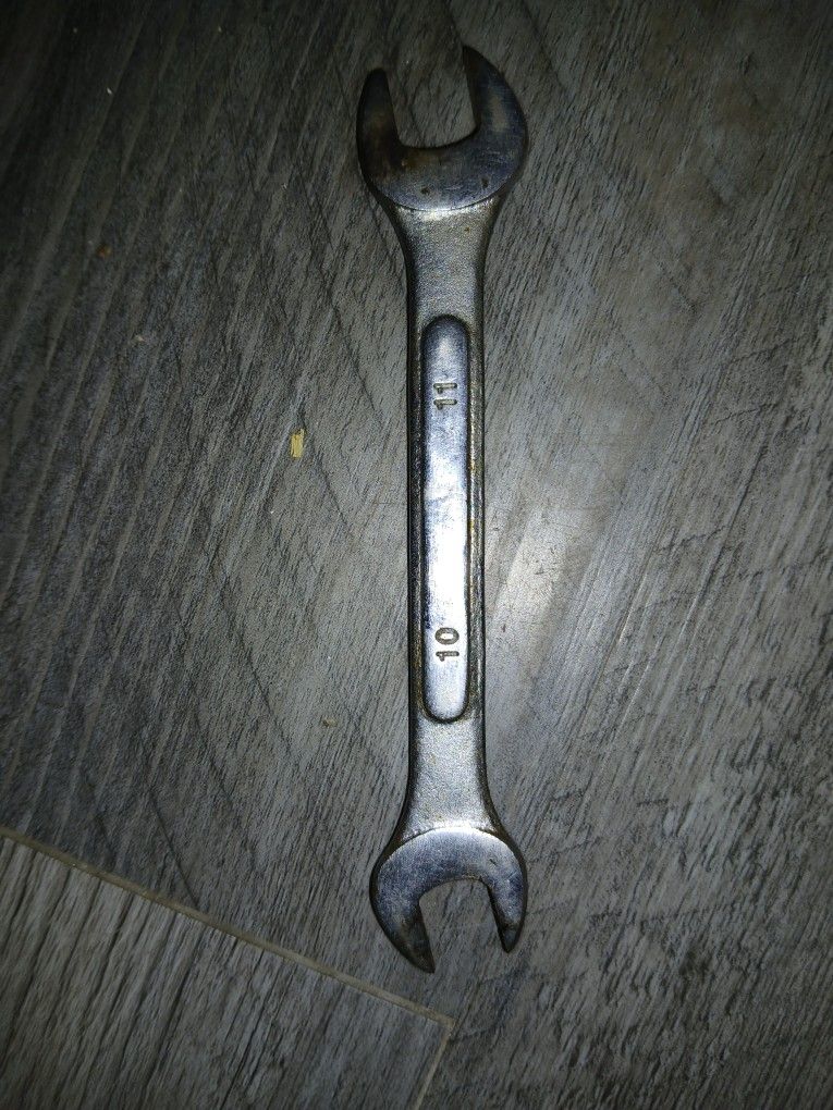 10 mm x 11 mm Open End Wrench