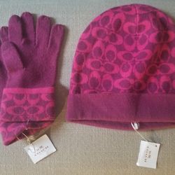 COACH Hat And Glove  Set
