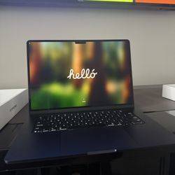 2025 Apple MacBook Air 