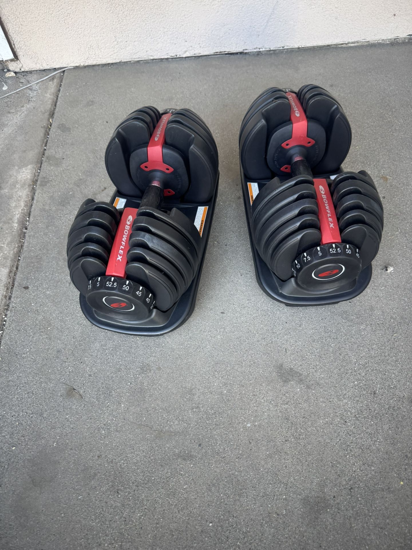 Dumbbells Bowflex adjustable weights 5-52.5