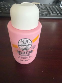 Sol de Janeiro Beija Flor Skin-Renewing Body Wash 3 oz (90 Ml) New