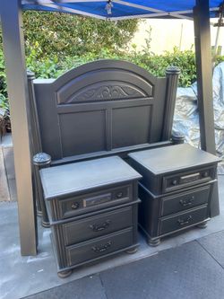 QUALITY WOODEN QUEEN 4 PIECE BEDROOM SET CAN DELIVER LOCAL IF NEEDED