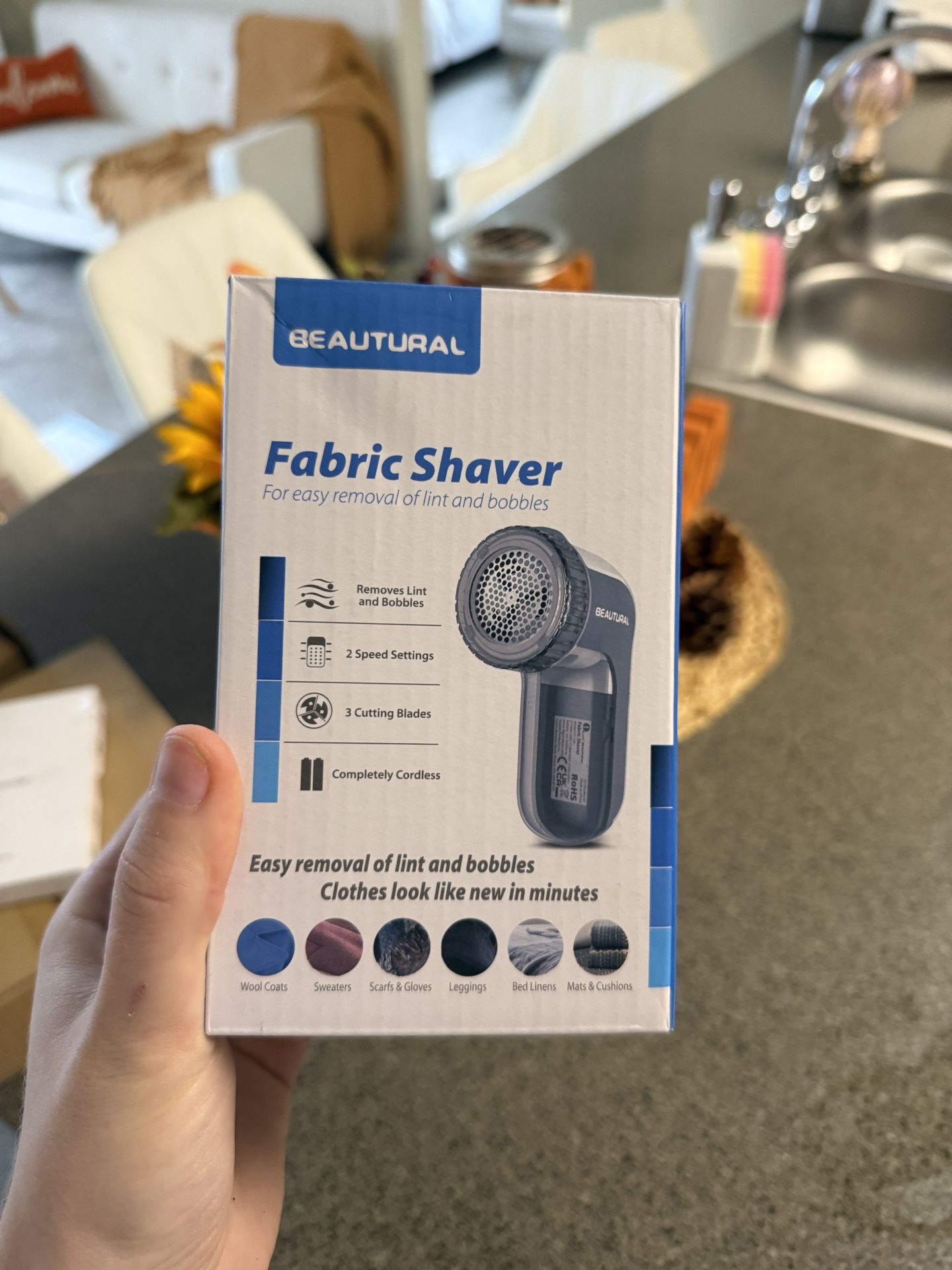 Beautural Fabric Shaver – New (Box Opened)