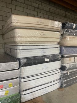 -Mattress Overstock- King Mattress / California King Mattress / Queen Size Mattresses