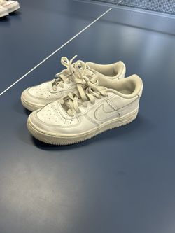Size 4.5y Air Forces