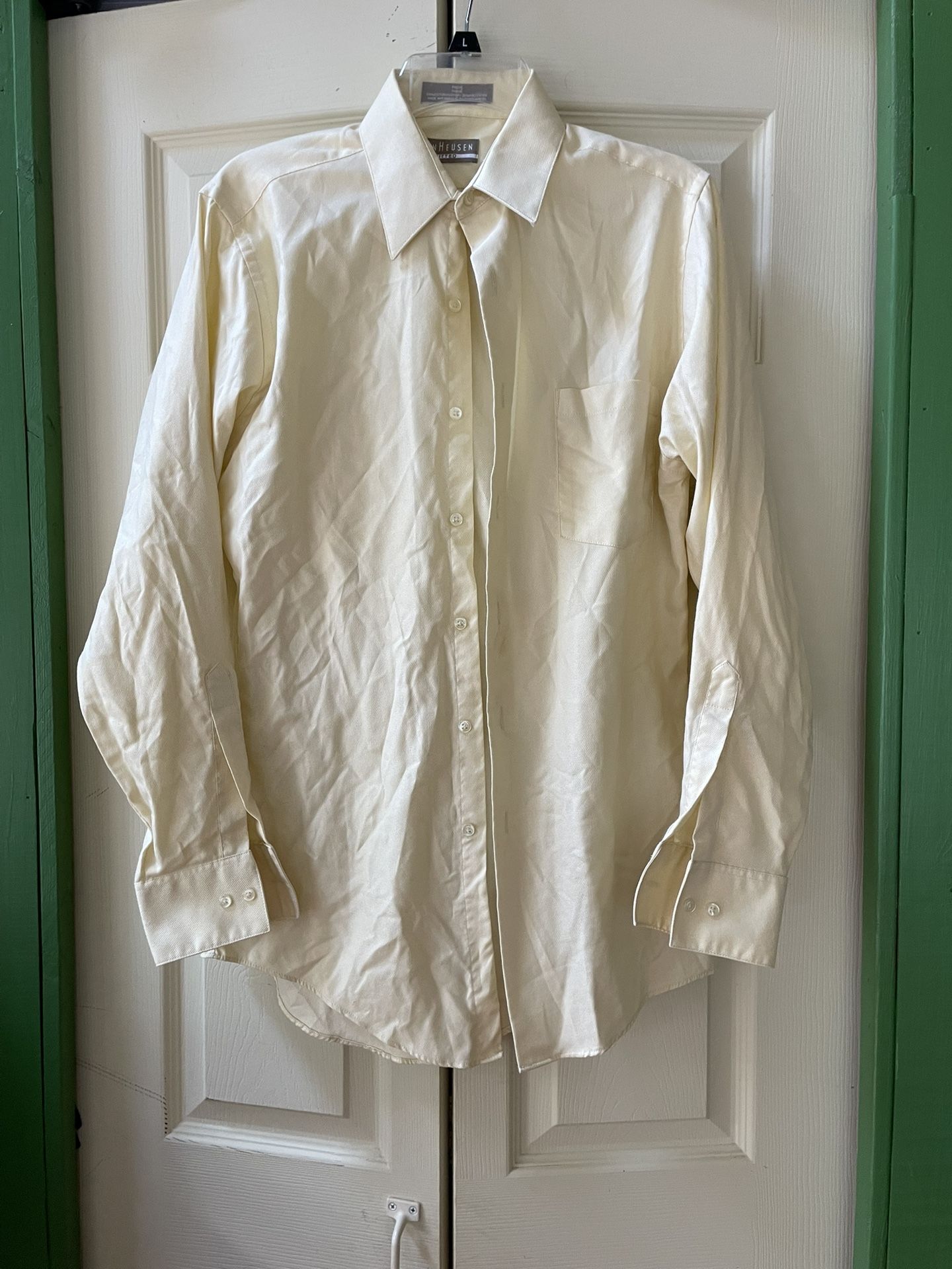 Mens Van Heusen Shirt