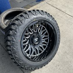 20x12. 6x139. 6x135. Tire Size 33x12.50r20q