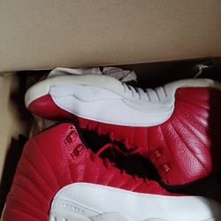 Jordan  size 9.5 mens