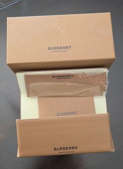 Burberry case,box and cloth for glasses.