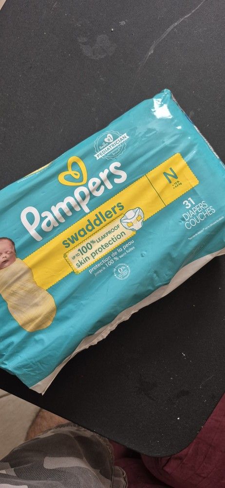 new Born Pampers