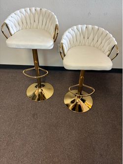 2 Pc Swivel Bar stools