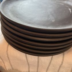 12 “ Black Ceramic Dinner Plates A Set Of 7