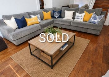 Super Large Ashley Furniture Sectional Like New!