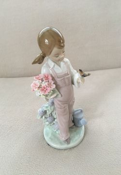 Lladro “Spring” Figurine