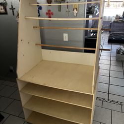 Ribbon Holder With Storage 