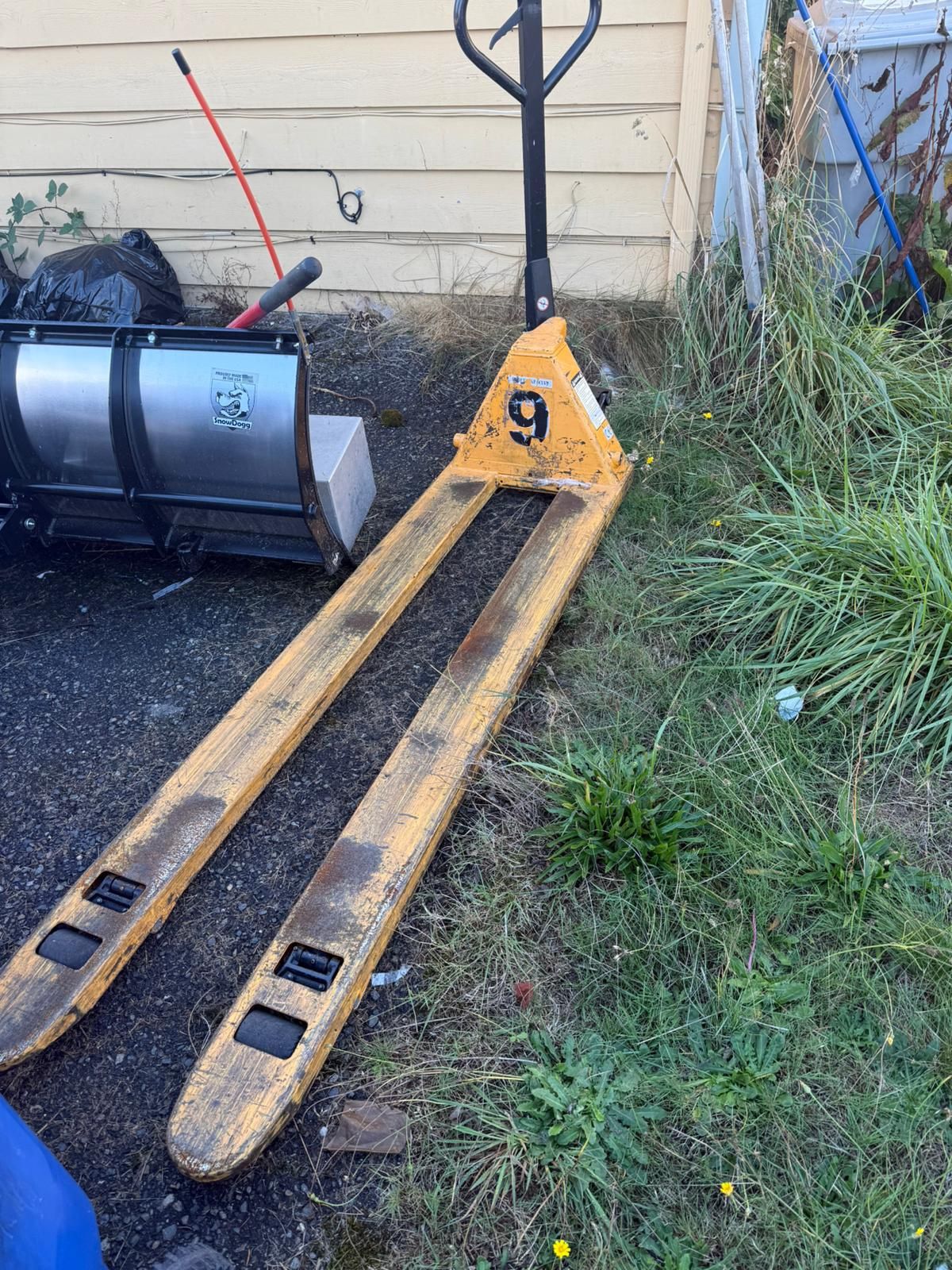 Pallet Jack 