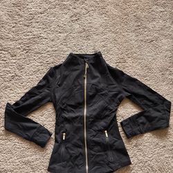 Lulu Lemon Define Size 2 Jacket