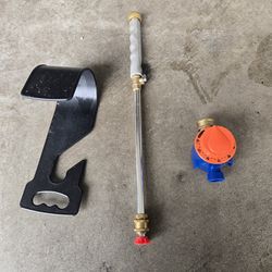 Move out sale: Garden Hose Spray Wand, Water Timer, and Hose Hanger
