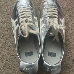 Onitsuka Tiger chrome silver mexico 66 Size 11