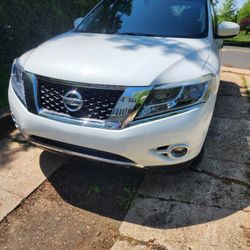 2014 Nissan Pathfinder
