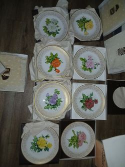 Complete set of 8!! BOEHM Bone Porcelain Limited Issue Plates. In mint condition, original boxes, original paperwork.