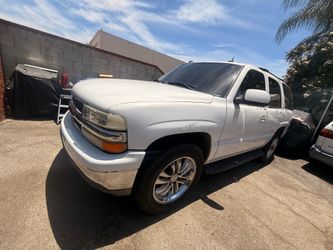 2004 Chevy Tahoe