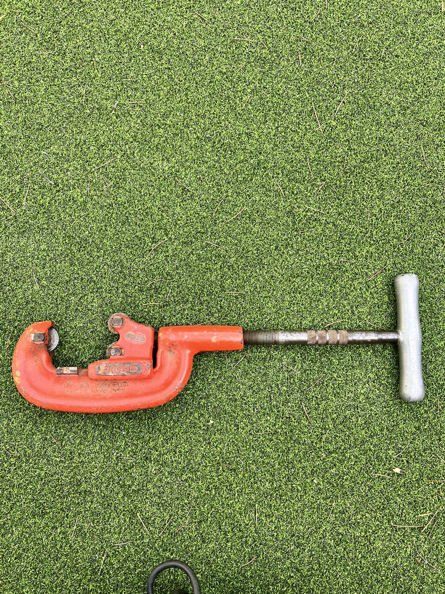 Ridgid No. 2 Heavy Duty Pipe Cutter