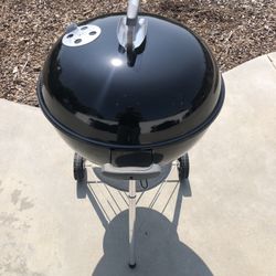 Weber 22 Kettle Grill