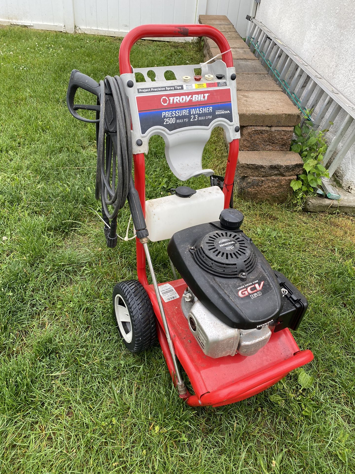 Gcv Power/pressure washer *read description*