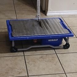Kobalt 7" Tabletop Wet Tile Saw