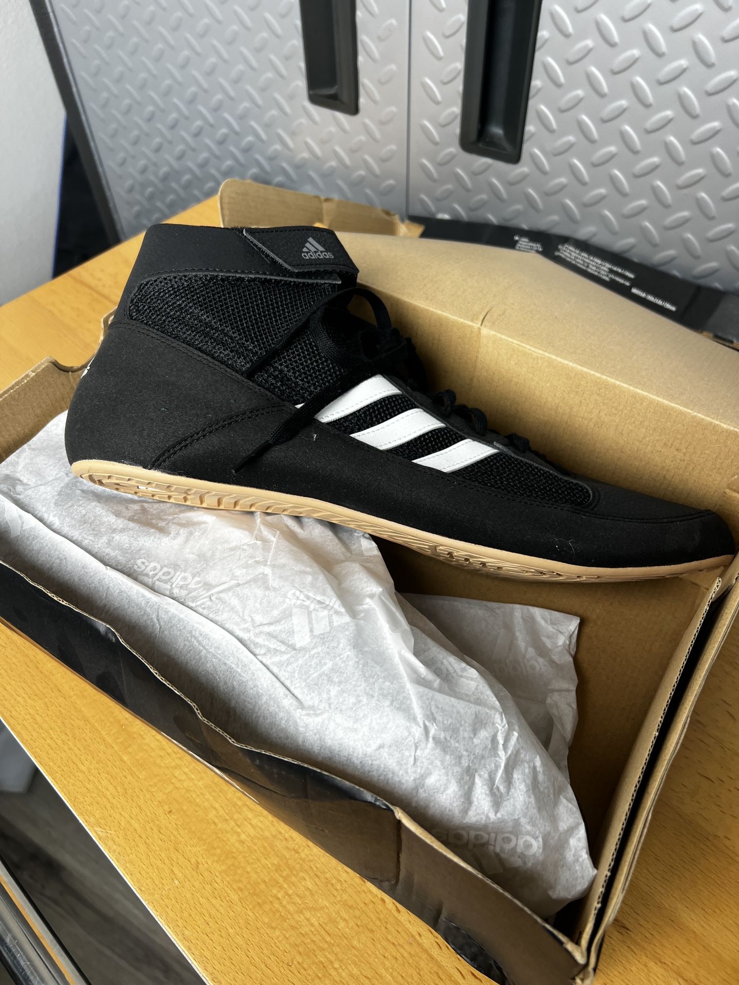 Adidas Men's HVC 2 Wrestling Shoe Size 16