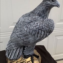 Large Eagle Statue