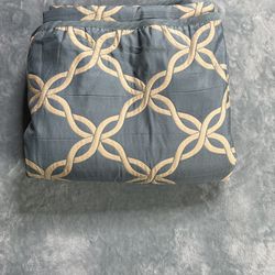 Reversible Over Sized Decorative Blue And Tan Blanket Thumbnail