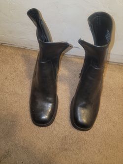 Boots Size 9 $30