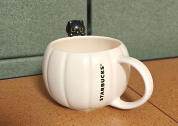 Starbucks Halloween 2026 Cat Mug $40 - Bearista Bag Charm $30