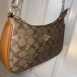 Coach Hand Bag 