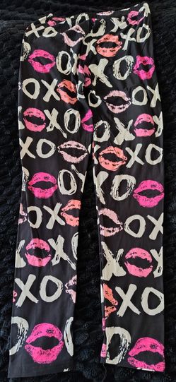 X💋XO leggings